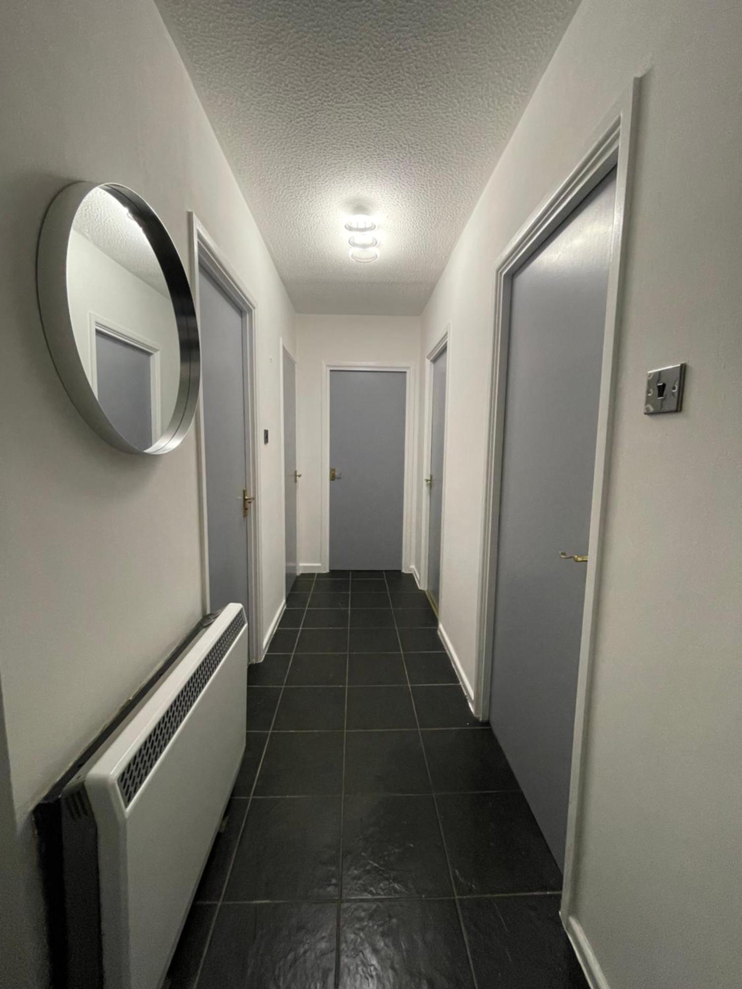 Cardiff Bay Apartment With Parking Bagian luar foto